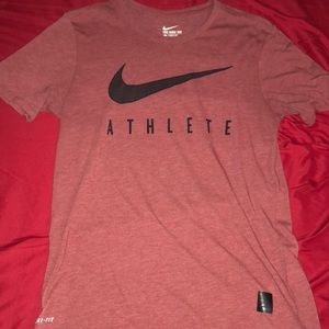 Nike T-shirt